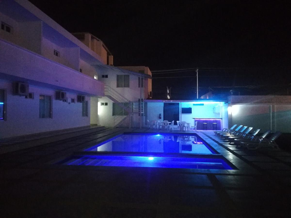 Manta Airport Hotel Luaran gambar