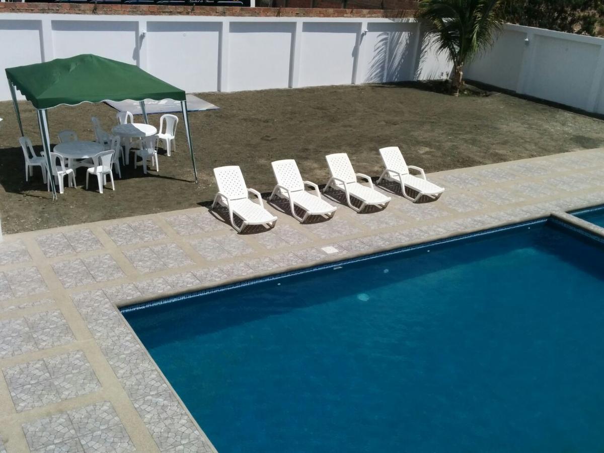 Manta Airport Hotel Luaran gambar